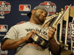 Pablo Sandoval busca mantener el ritmo de competencia al no descansar en el invierno. AFP  /