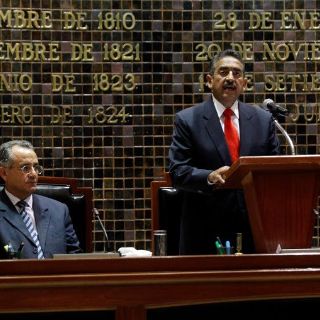 Reparten culpas en última sesión del Congreso