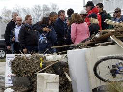 El presidente de Estados Unidos, Barack Obama visitó zonas afectadas por el huracán ''Sandy''. AP  /