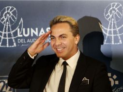 El cantante durante la premiación de Lunas del auditorio. AP  /