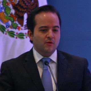 Siguen indagaciones sobre mineras y homicidio de Moreira: Poiré