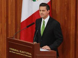 Peña Nieto señaló que el próximo gabinete presidencial estará integrado por hombres y mujeres con experiencia probada. ARCHIVO  /