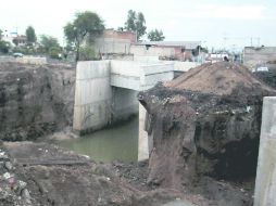 Uno de los tres túneles del nodo, en gobernador curiel. Los otros dos estaban proyectados para Juan de la Barrera y la calle Cardenal.  /