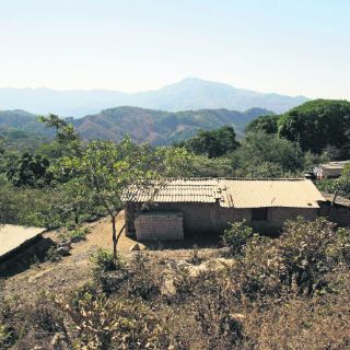 Autorizan un ''cementerio'' férreo vecino a la reserva de la biosfera
