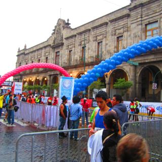 Maratón tapatío arranca en Centro Histórico
