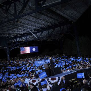 Obama y Romney empatados con 48%, según Washington Post