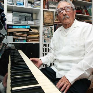 Fallece el compositor Domingo Lobato