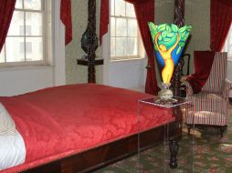 Arroyo pintó una figura inspirada en Martha Washington que está sobre la cama donde George Washington durmió. EFE  /