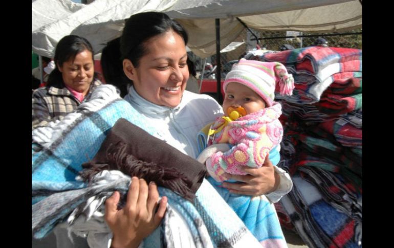 La primera etapa de colecta terminará el 23 de noviembre pero en las instalaciones del DIF continuará la recepción de cobijas. ARCHIVO  /