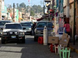 Peatones del Centro mencionaron que una mayor cantidad de puestos se colocan entre las 18:00 y 19:00 horas.  /