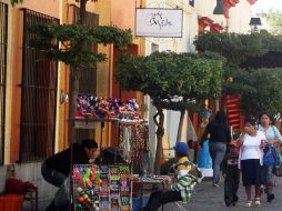 Barba Mariscal sentenció que únicamente se podrá instalar en el Centro de Tlaquepaque gente que venda artesanía.  /
