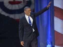Barack Obama sonríe tras pronunciar su discurso de la victoria en el McCormick Place en Chicago. EFE  /