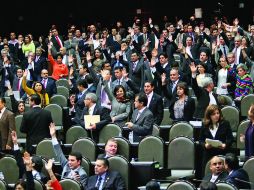 El PRD, PT y MC votaron en contra de la aprobación del dictamen para avalar la Reforma Laboral modificada por el Senado.EL UNIVERSAL  /