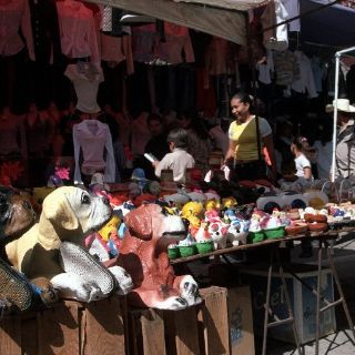 Habrá zonas exclusivas para artesanías en tianguis tonalteca: Arana