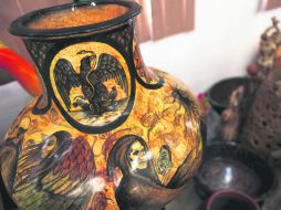 Ocurrencia. “Las autoridades no tienen conocimiento de la relevancia de las obras, ni de sus autores”, señala el artesano Ángel Santos.  /