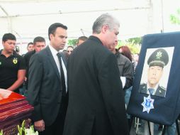 El alcalde de Zapopan, Héctor Robles, y el director de la Policía Municipal, David Mora, estuvieron presentes en el acto.  /