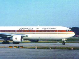 La aerolínea egipcia ya permitía el uso del velo para algunas ciudades musulmanas. ARCHIVO  /