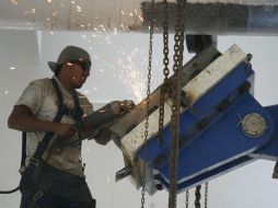 La Confederación de Cámaras Industriales dice que no se han generado empleos suficientes. ARCHIVO  /