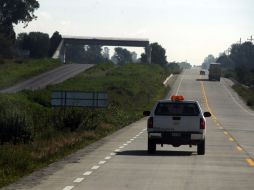Las víctimas viajaban por la carretera que conduce de Ojuelos a Lagos de Moreno. ARCHIVO  /