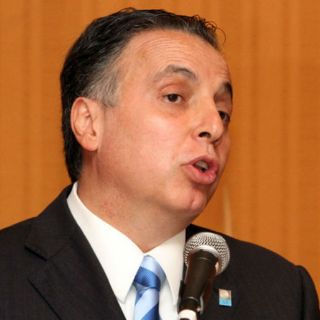 Medidas proteccionistas afectarán el futuro del país: Ferrari