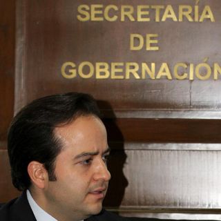 Legislativo debe analizar propuesta de seguridad de Peña: Poiré