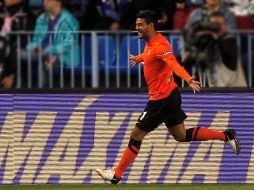 En el actual torneo el atacante mexicano continúa como titular habitual. ARCHIVO  /
