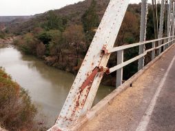 Piden cumplir decretos federales que les otorgan 300 millones de metros cúbicos del Río Verde. ARCHIVO  /