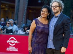 El cineasta Enrique Rivero (d), y la actriz Margarita Saldaña. EFE  /