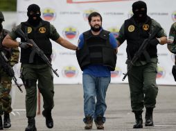 El gobierno de Venezuela deportó hoy a Colombia a Daniel Barrera, alias El Loco, y a otros dos narcotraficantes. AP  /