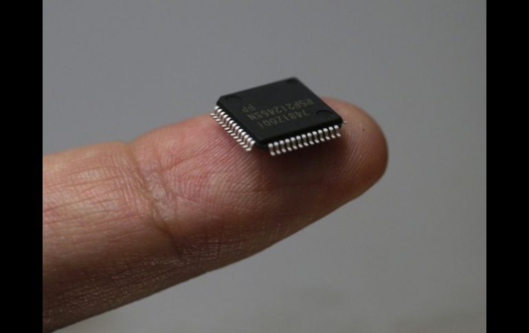 Busca reducir costos de su negocio de chips inalámbricos, dejándo la producción de semiconductores para teléfonos inteligentes. ARCHIVO  /