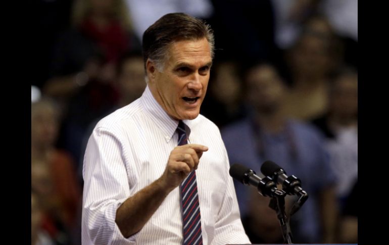 El ex candidato a la presidencia de EU, Mitt Romney, no había hablado públicamente desde la noche de la elección. AP  /