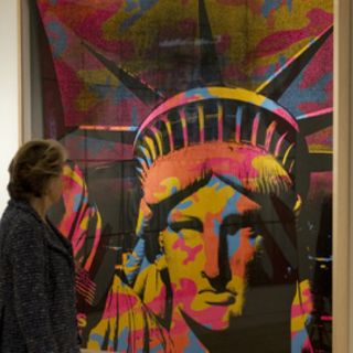 ''La estatua de la Libertad'' de Warhol es vendida por 39 MDD