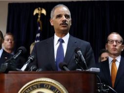 El secretario de Justicia de Estados Unidos, Eric Holder, abordó el tema de Petraeus en una rueda de prensa en Nueva Orleans. REUTERS  /