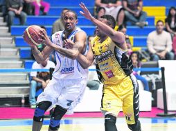 Frenados. A pesar de una reacción en la segunda mitad, los Osos no pudieron darle la vuelta al marcador ante los de Aguascalientes.  /