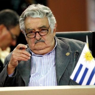 Mujica padece trombosis previa y deberá guardar reposo