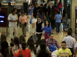 Las tiendas departamentales son las que registran el mayor flujo de compradores.  /