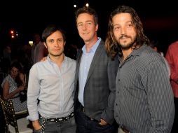 Gael Garcia Bernal, Edward Norton y Diego Luna durante la clausura. AP  /