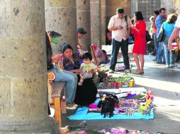El Ayuntamiento de Guadalajara mantiene un operativo para ''limpiar'' el primer cuadro de la ciudad de vendedores ambulantes.  /