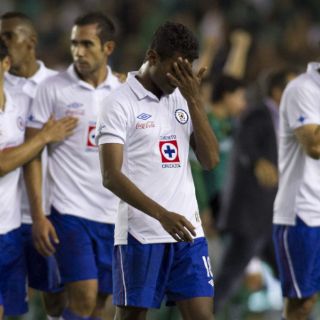 Cruz Azul respalda a Memo Vázquez