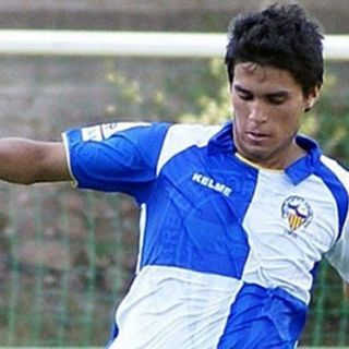 Dávila se luce en Sabadell con doblete