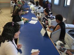 Se propone destinar el 10% de la recaudación por el impuesto predial. En la imagen, una oficina recaudadora. ARCHIVO  /
