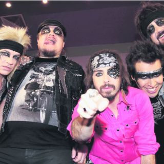 Alineación cósmica con Moderatto