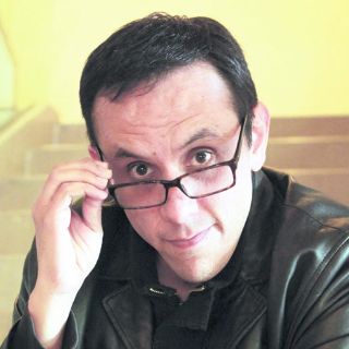 De policiacas  y nuevos escritores