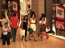 Se disparan. En algunas ciudades las ventas se incrementaron hasta 300 por ciento. NTX  /