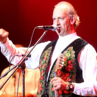 Música y mensaje pacifista en Plaza Liberación