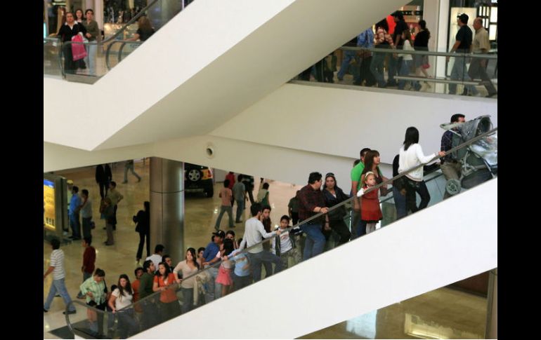 Un ejemplo sería: El ''viernes negro'' para las compras navideñas esta cada vez más cerca. ARCHIVO  /