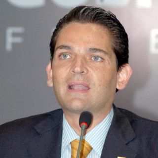 Calderón recuerda a Mouriño con boulevard en Campeche