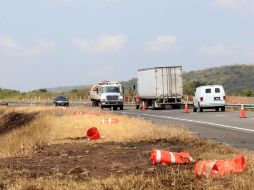 Las personas sin vida fueron arrojadas la altura del kilómetro 46 de la carretera Delicias-Satevó. ARCHIVO  /