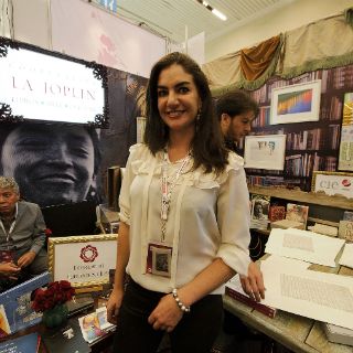 Mariana Salinas presenta su primer libro: ''Derecho de Amparo''