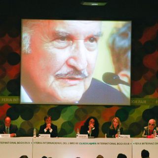 Recuerdan a Carlos Fuentes, hombre de múltiples geografías